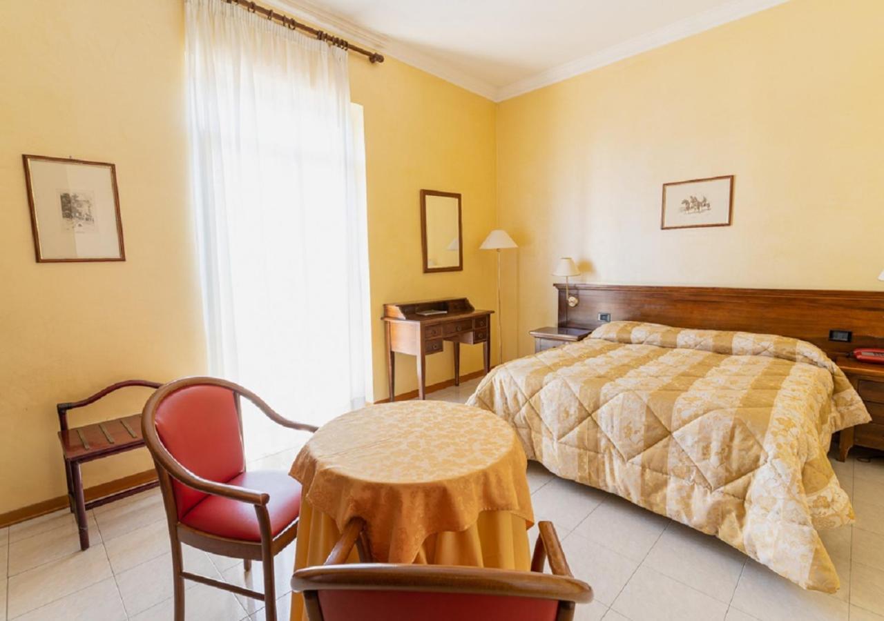 Hotel Villa Delle Rose Oristano Eksteriør billede