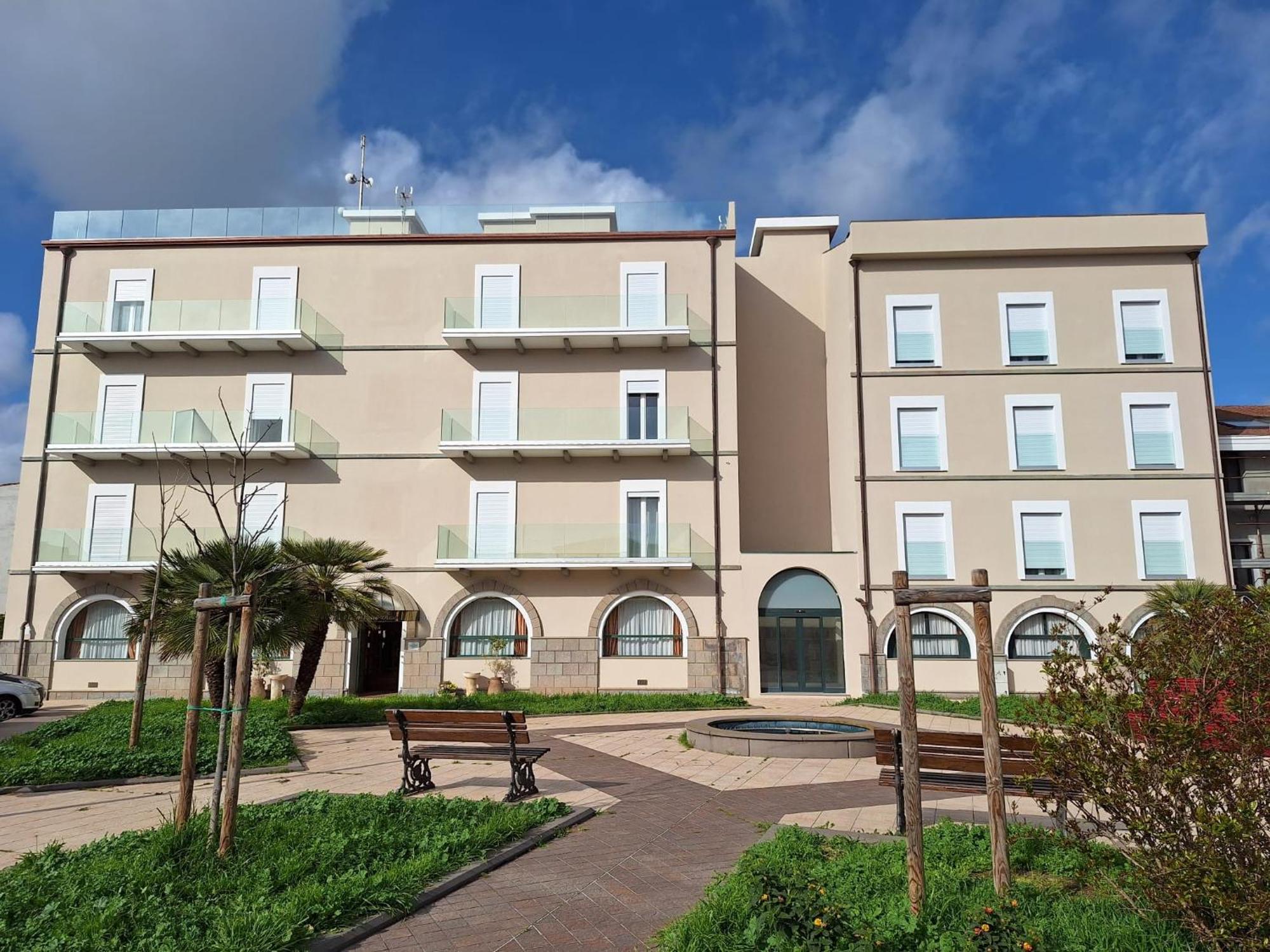 Hotel Villa Delle Rose Oristano Eksteriør billede